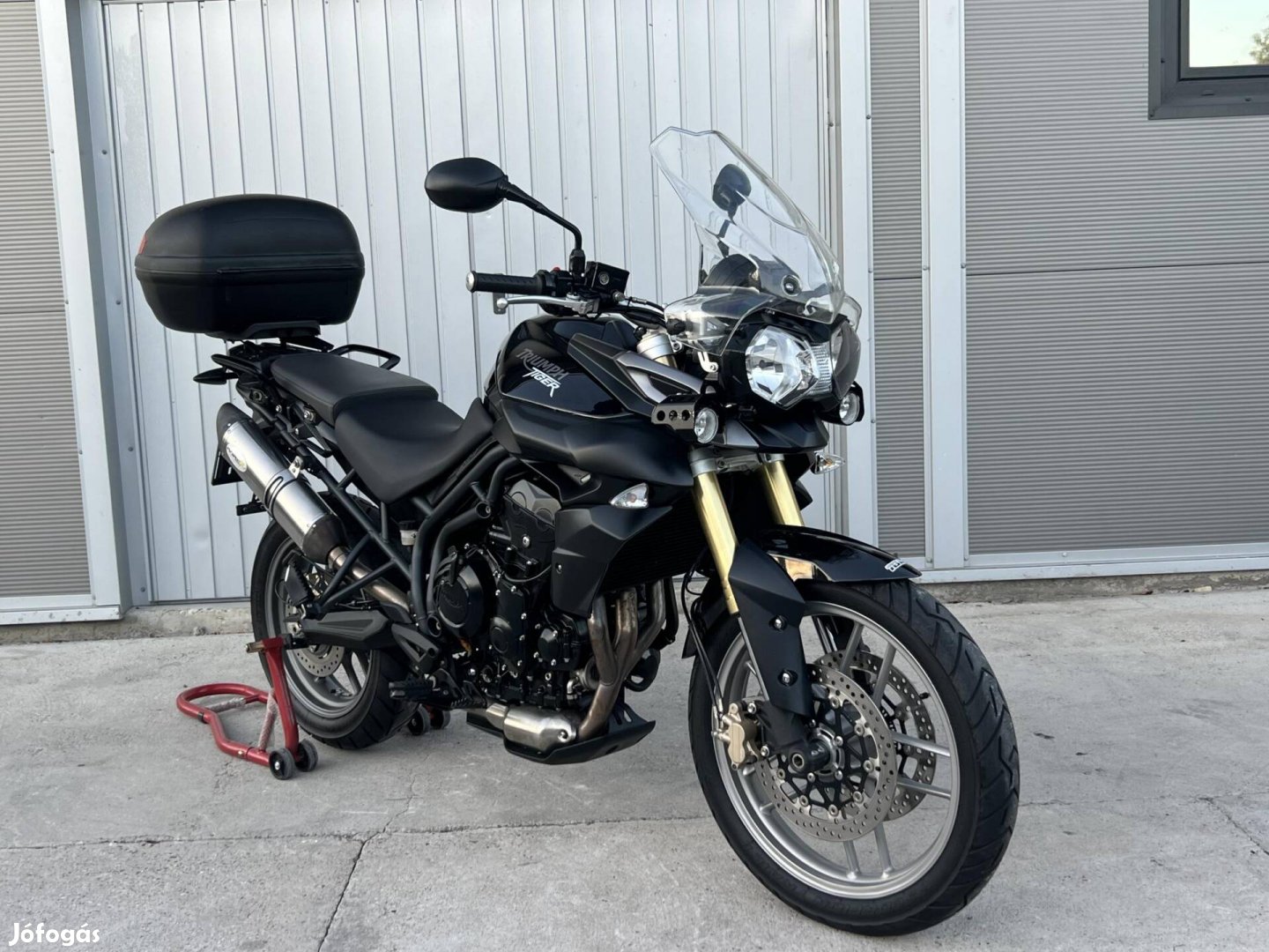 Triumph Tiger 800