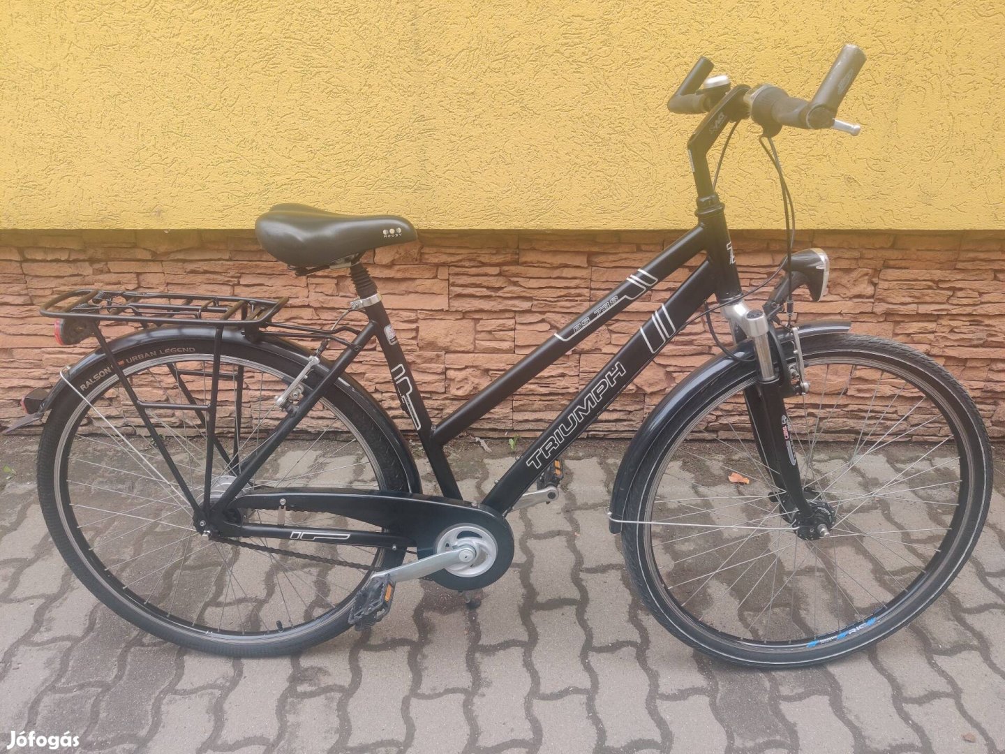 Triumph agyváltós női kerékpár, trekking bicikli