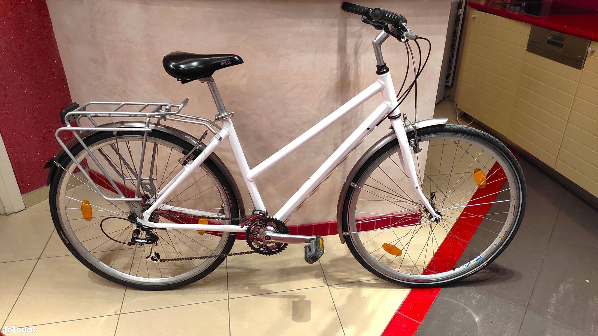 Triumph trekking-városi 28" kerékpár Shimano LX eladó