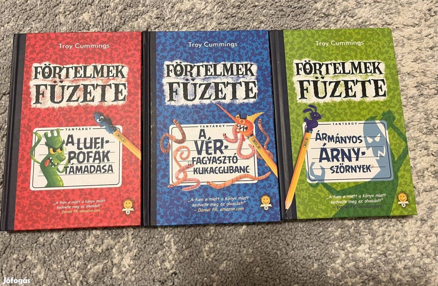 Troy Cummings: Förtelmek füzete