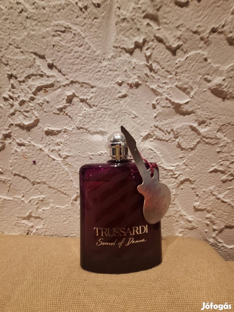 Trussardi 100 ml női parfüm.