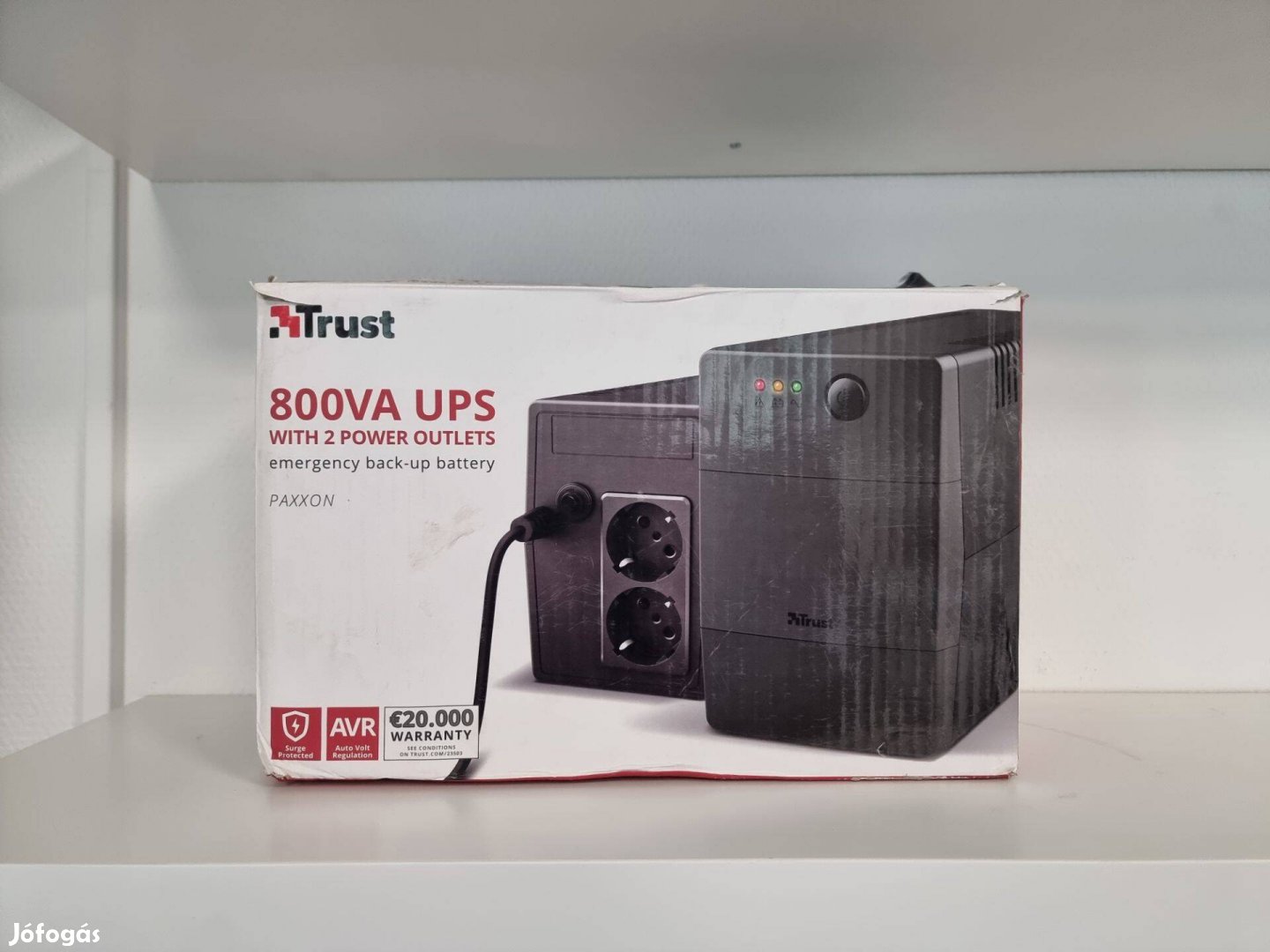 Trust Paxxon 800VA / 480W szünetmentes tápegyeség, UPS