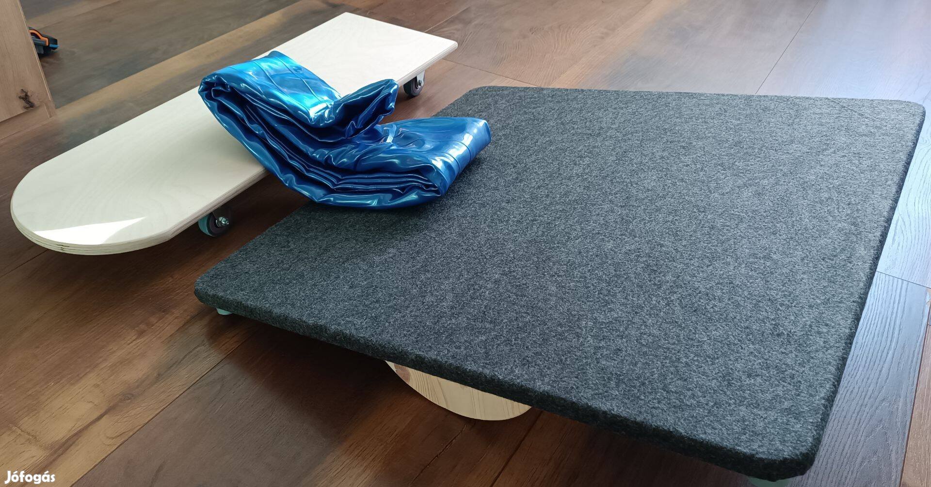 Tsmt Eszközök (billenőlap, gördeszka, 95cm labda)