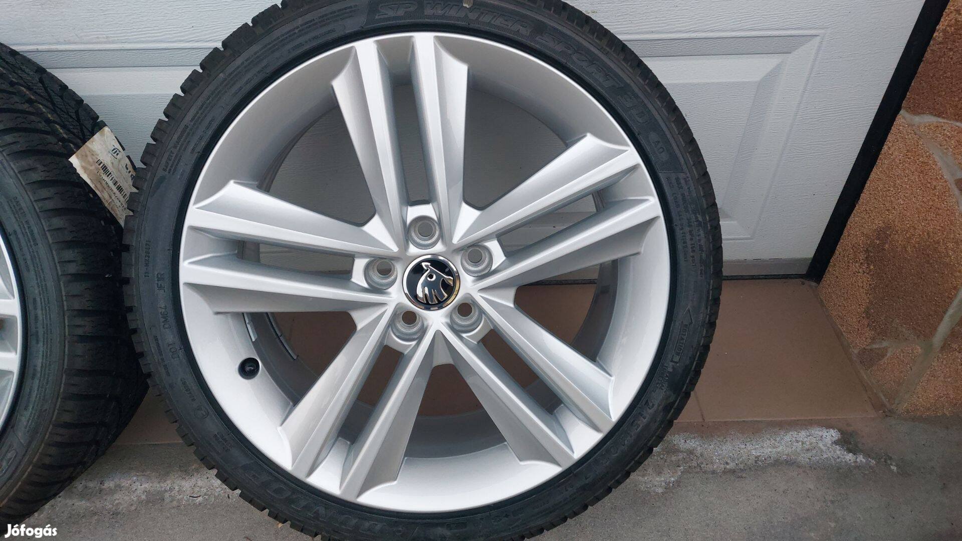 Ttt Gyári,új ,Skoda Fabia III.-Rapid 17 alufelni , új téli gumi 5x100