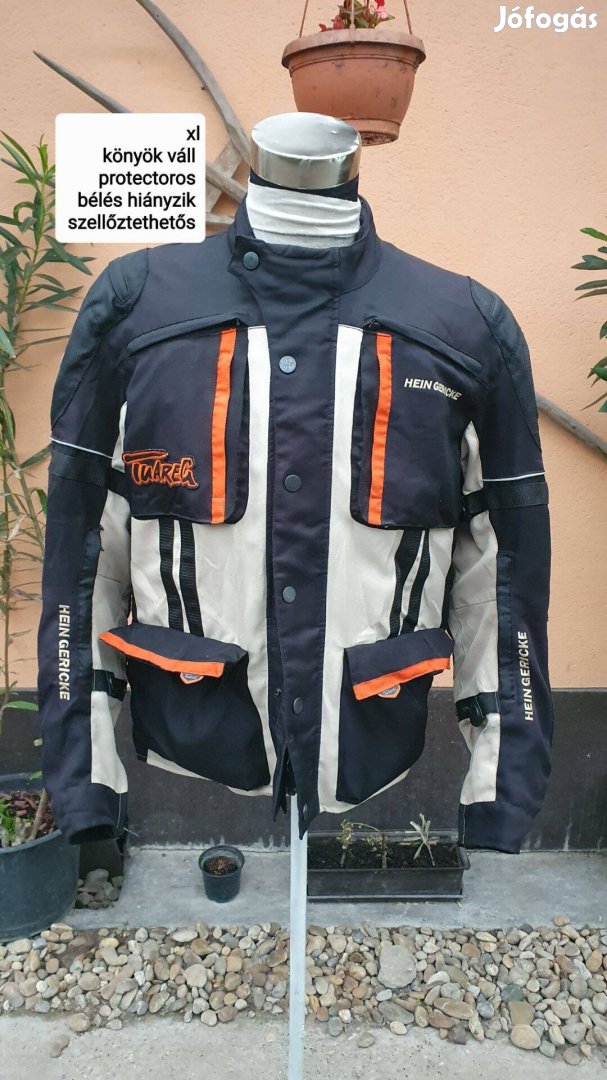 Tuareg protectoros motoros kabát
