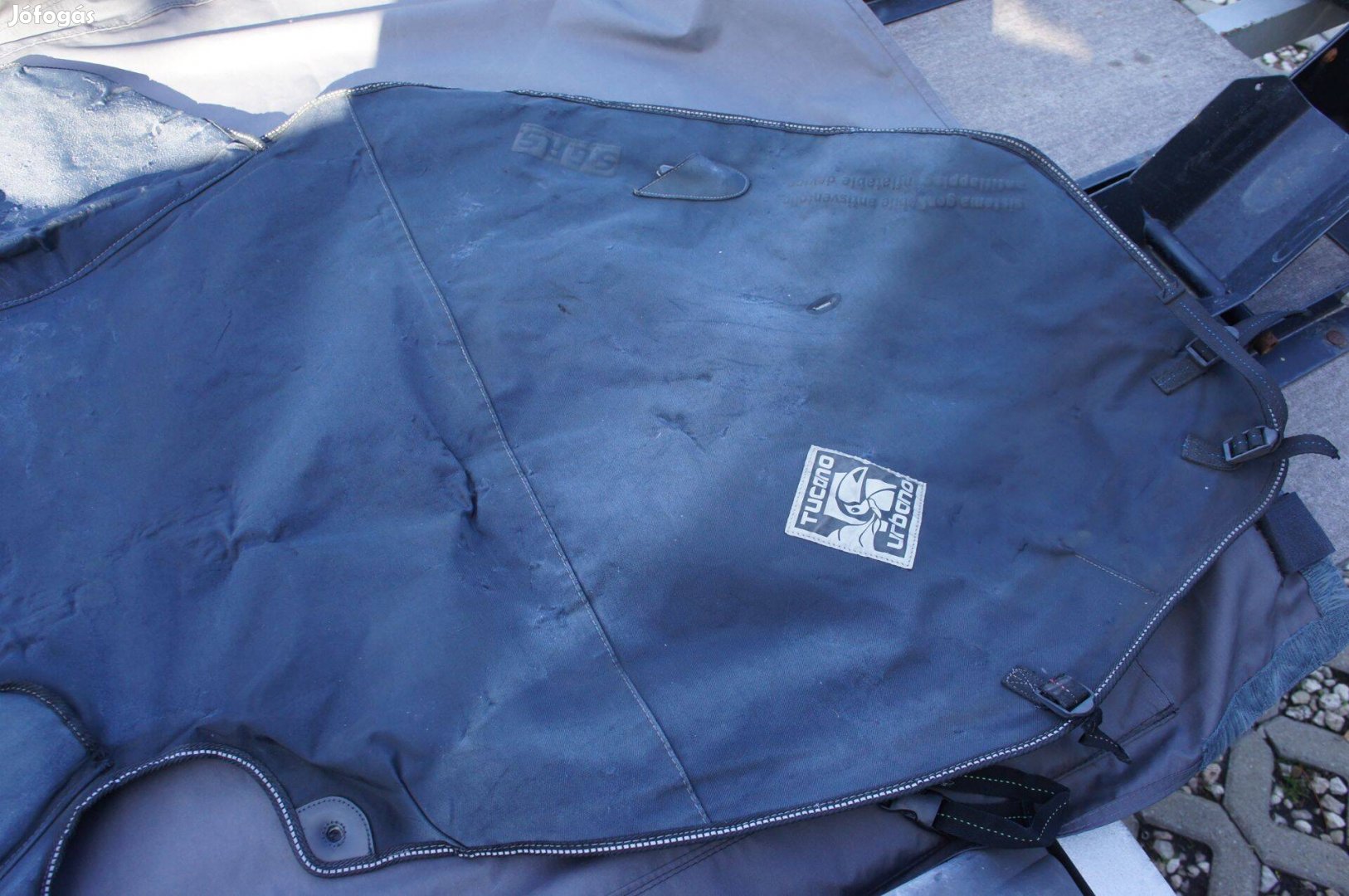 Tucano Urbano lábmelegítő ölmelegító robogóhoz nagyon szép