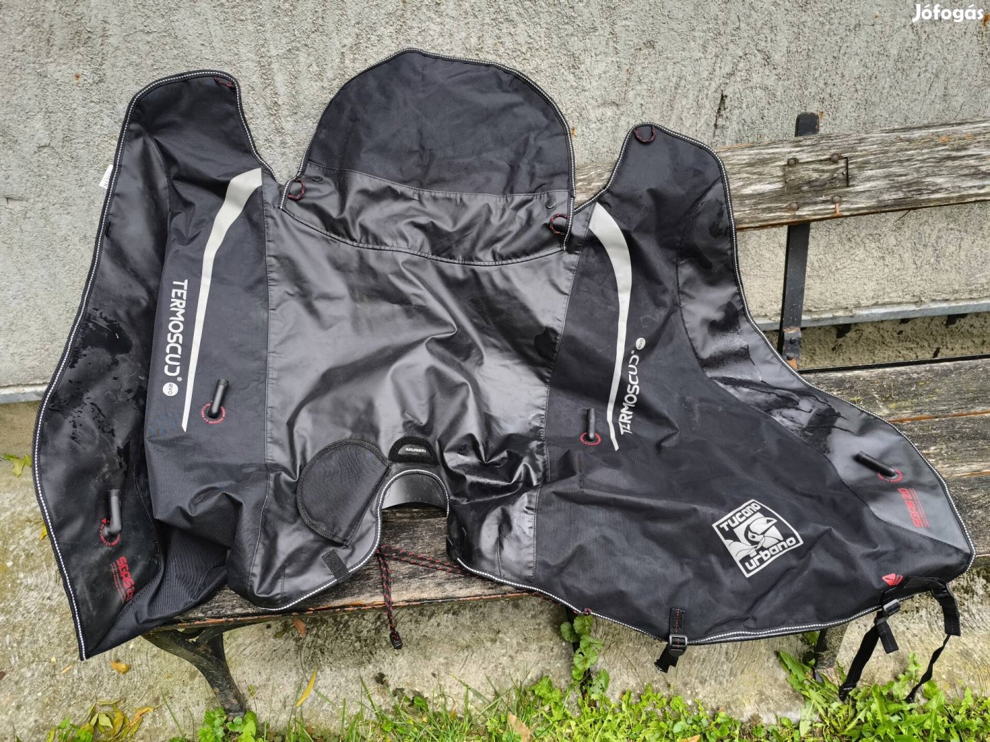 Tucano Urbano termoscud R084Evn lábtakaró robogóra