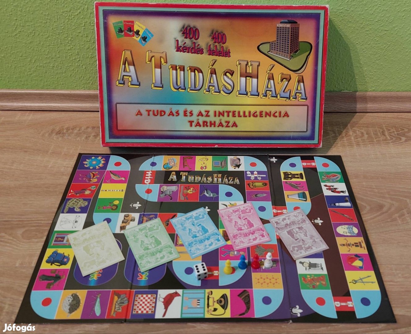 Tudásháza társasjáték