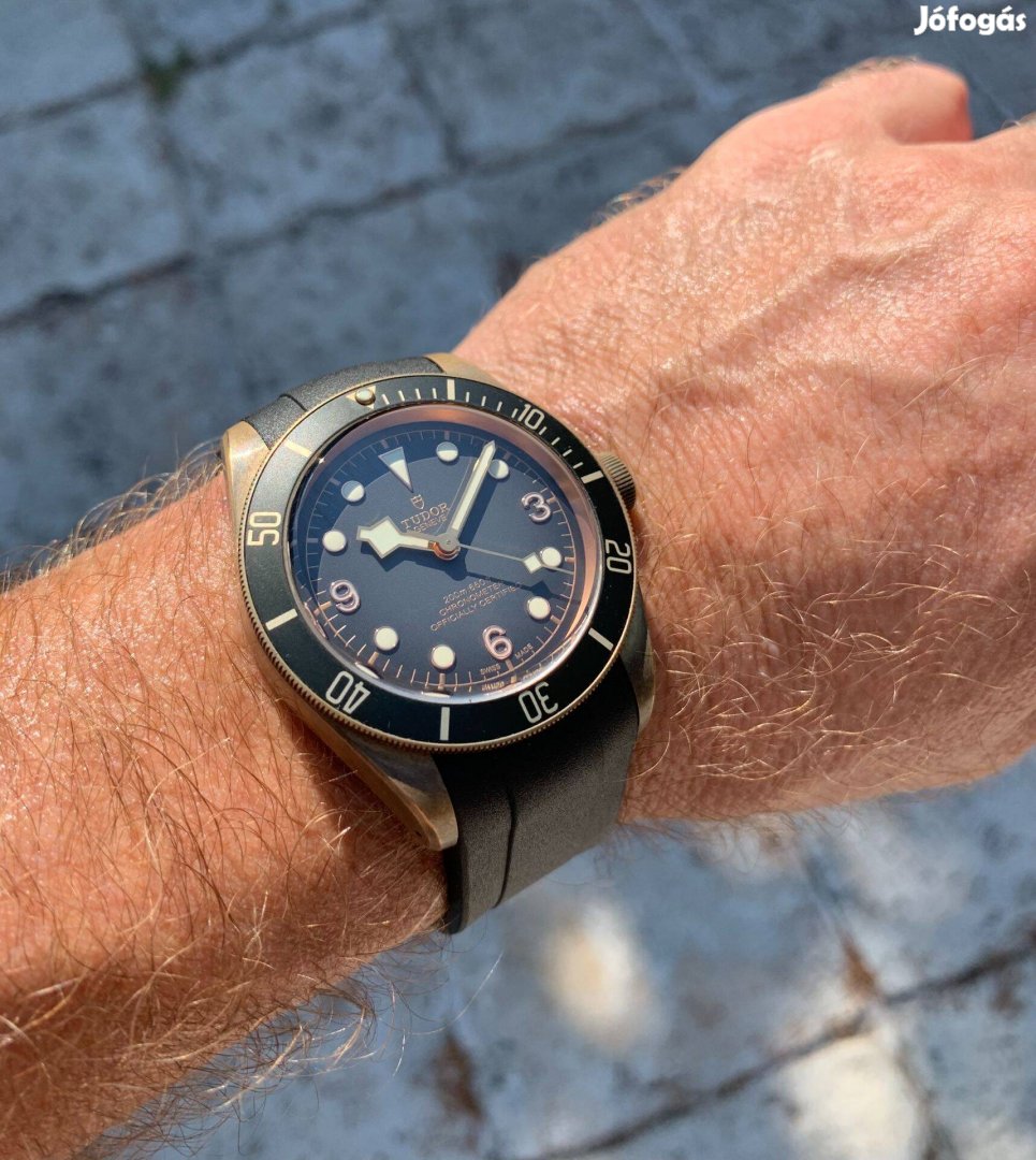 Tudor Blackbay Full szet 1,250,000Ft (garanciális)