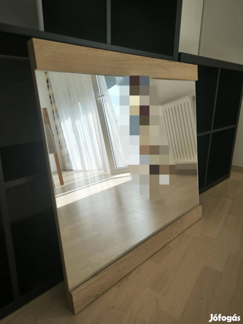 Tükör eladó! Falra szerelhető, 72*74 cm-es méretben