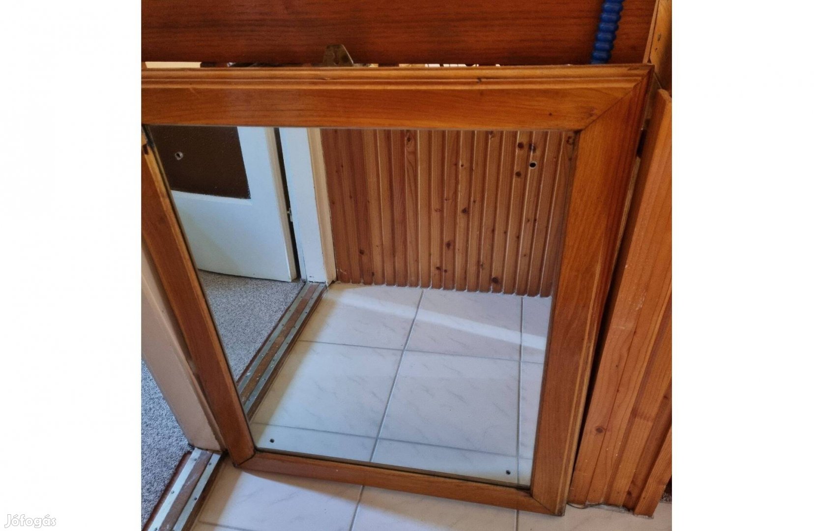 Tükör fa kerettel, 58x75 cm