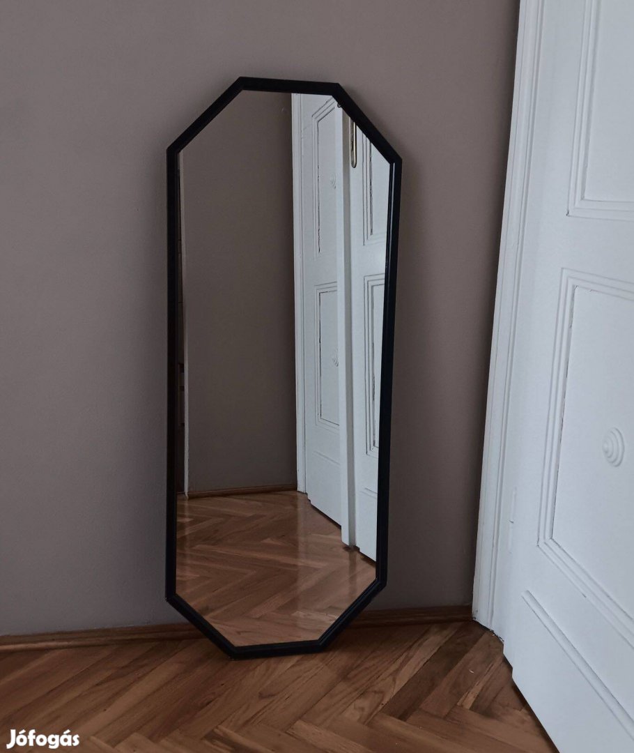 Tükör fekete keretben 100*40 cm