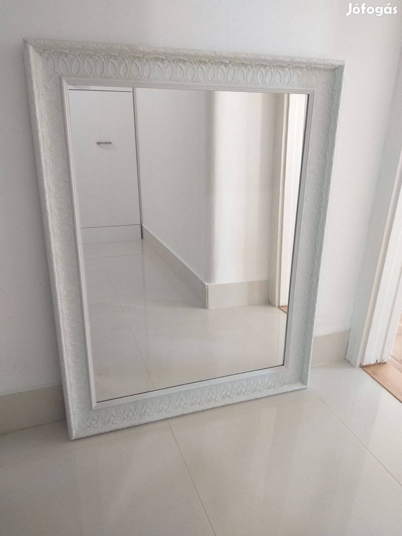 Tükör régi kagylómintás keretben