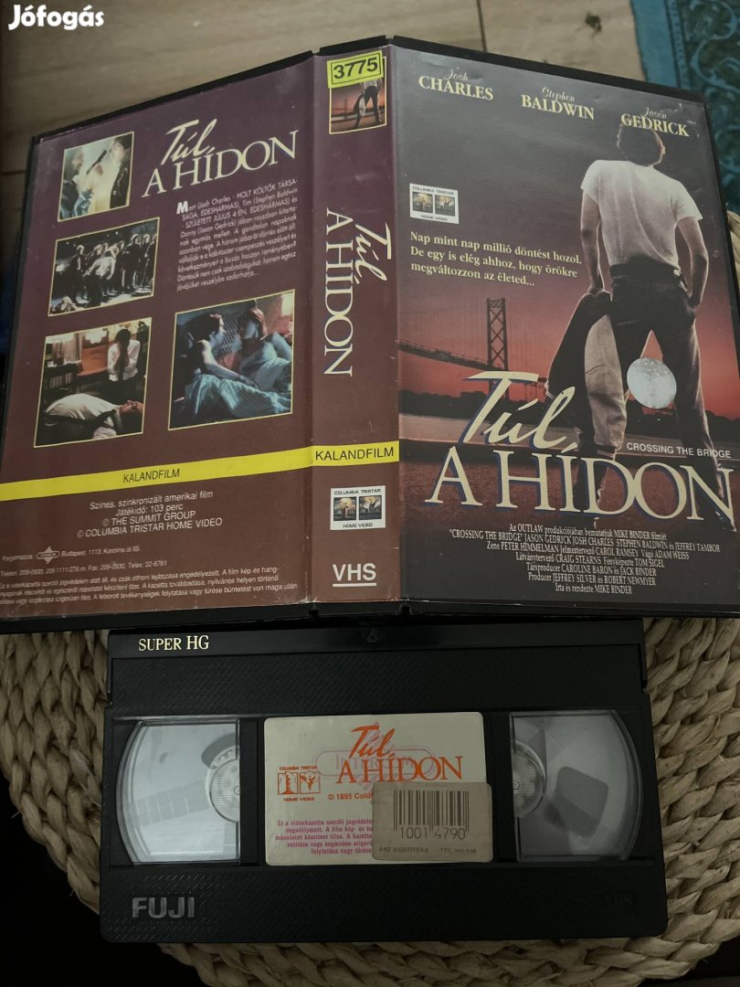 Túl a hídon vhs