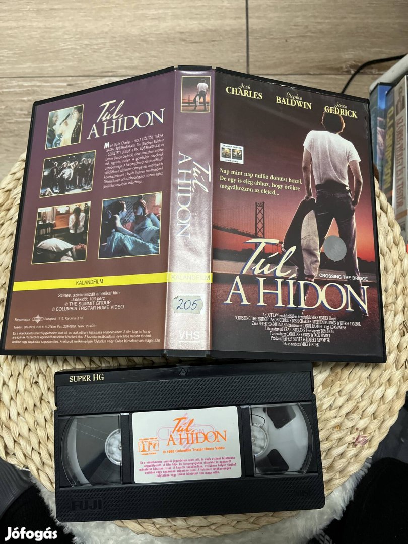 Túl a hídon vhs