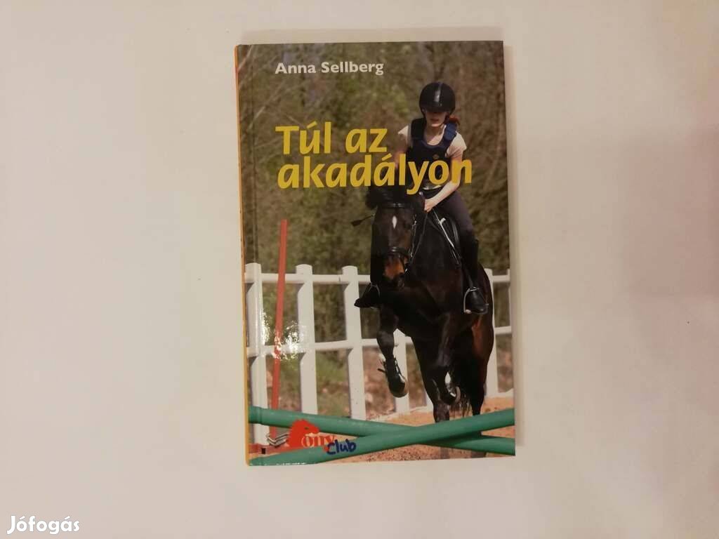 Túl az akadályon