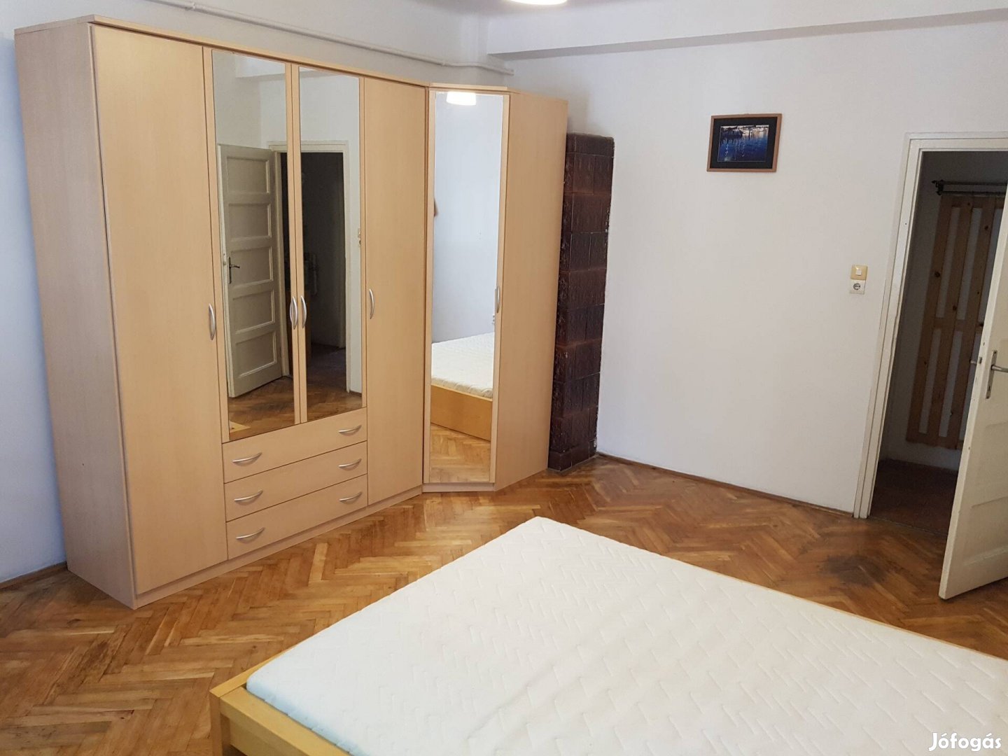 Tulajdonostól Hungária körút első emeleti befektetésnek is