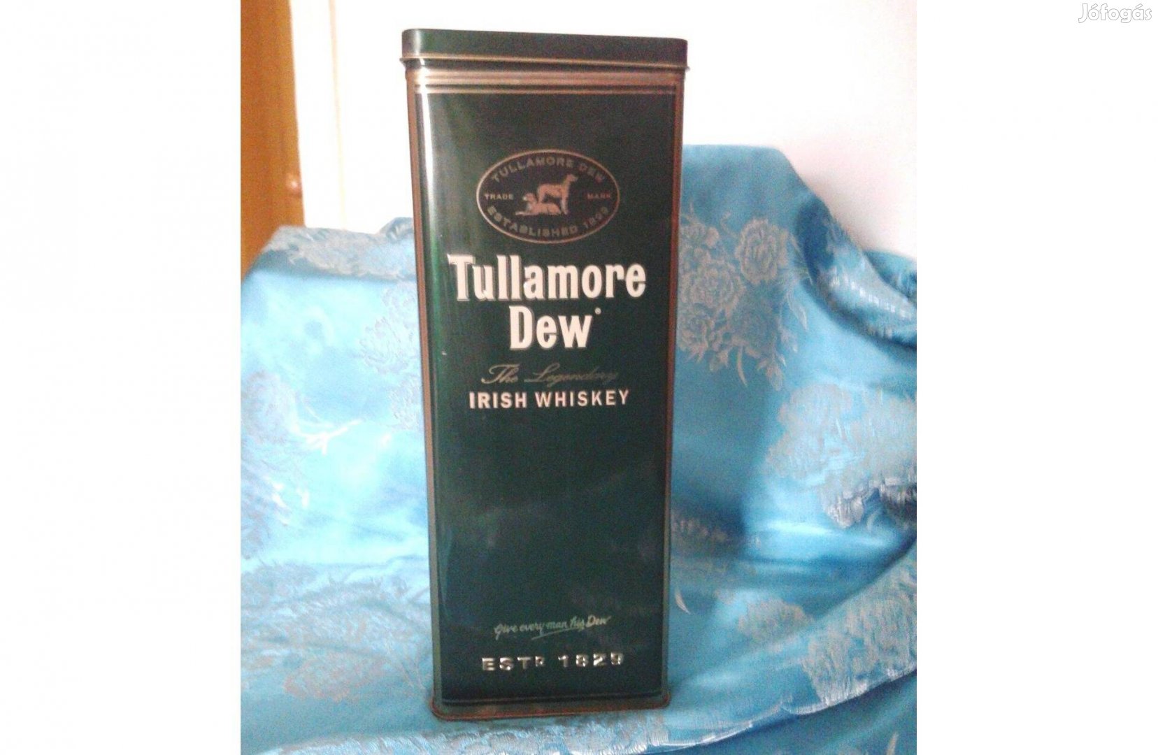 Tullamore Dew fém italos doboz megkímélt állapotban gyűjtőknek 1 999 F