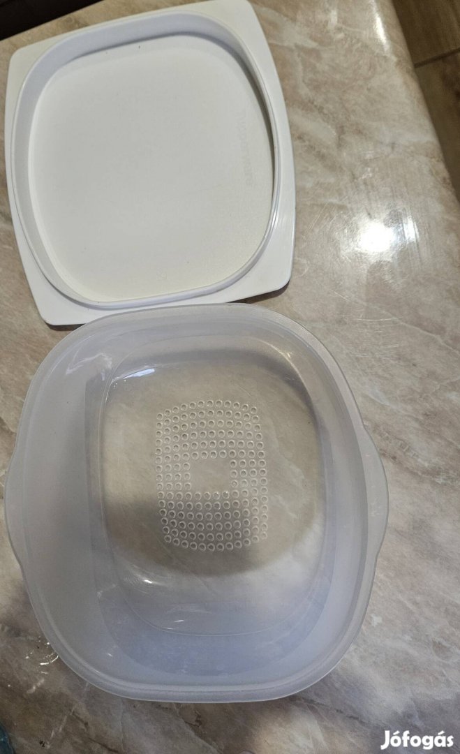 Tuppervare sajt tál hibátlan tökéletes állapotban eladó 