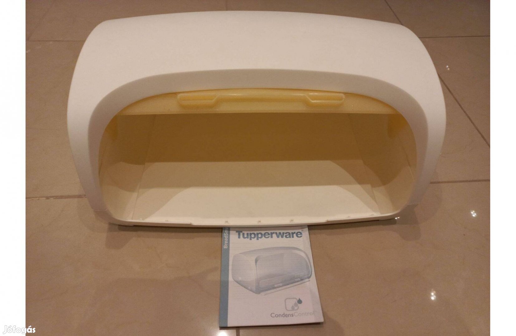 Tupperware Breadsmart kenyértartó