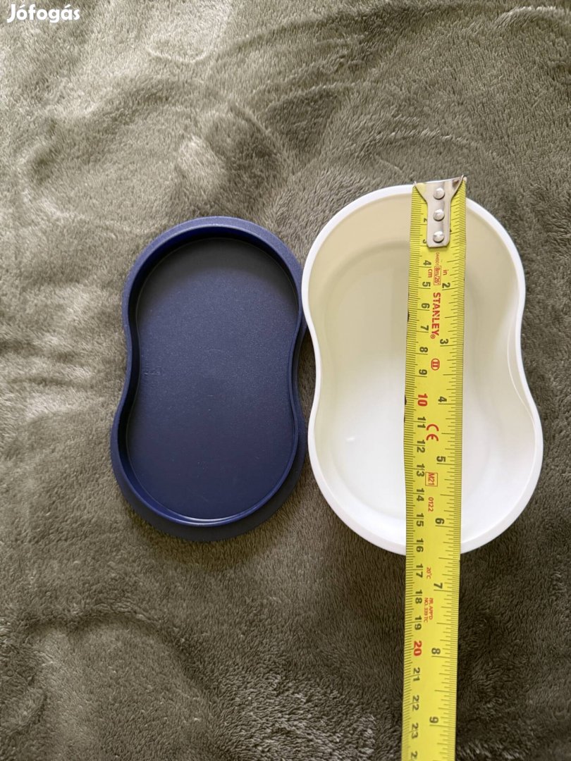 Tupperware tál