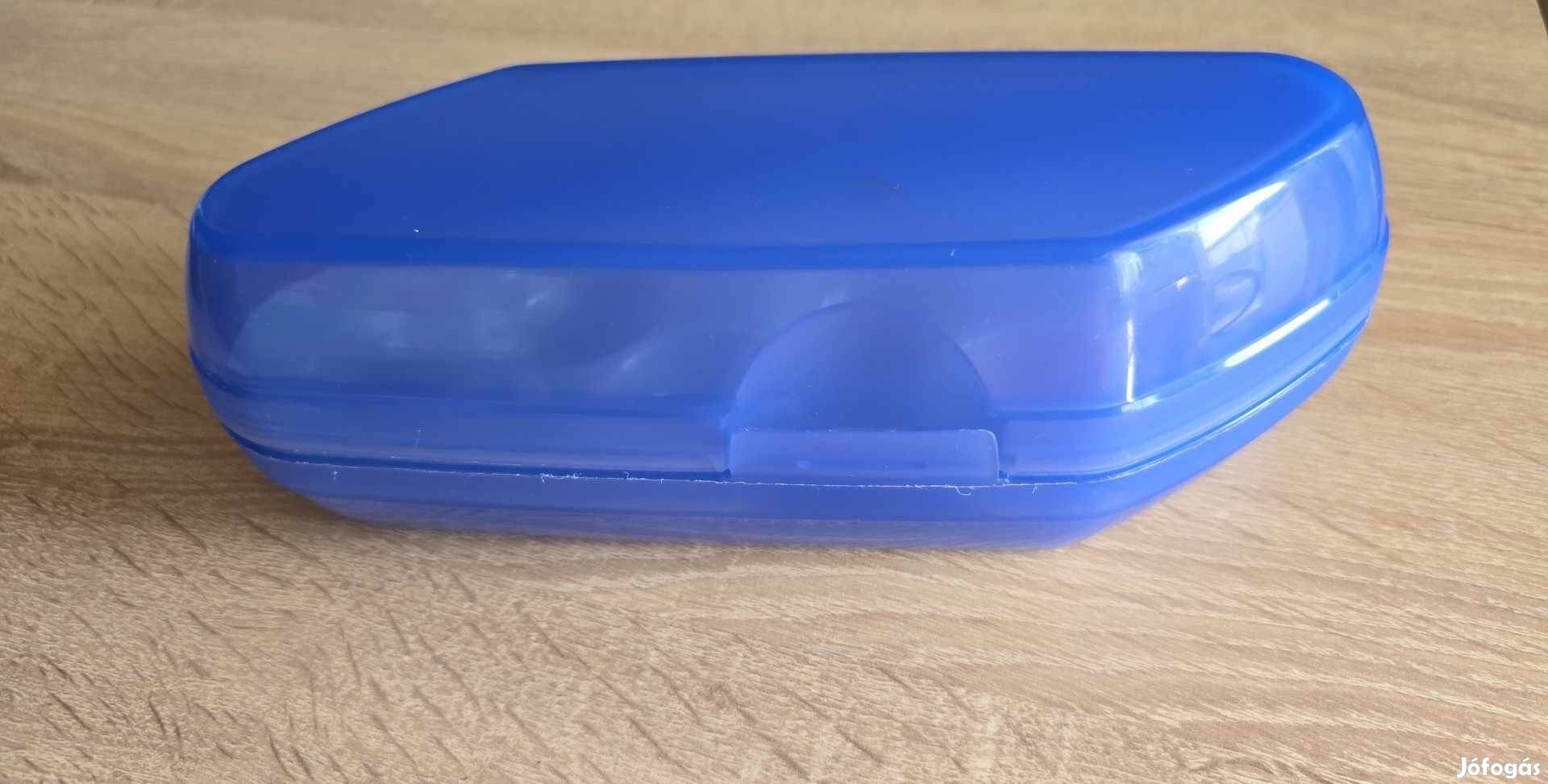 Tupperware tojástartó