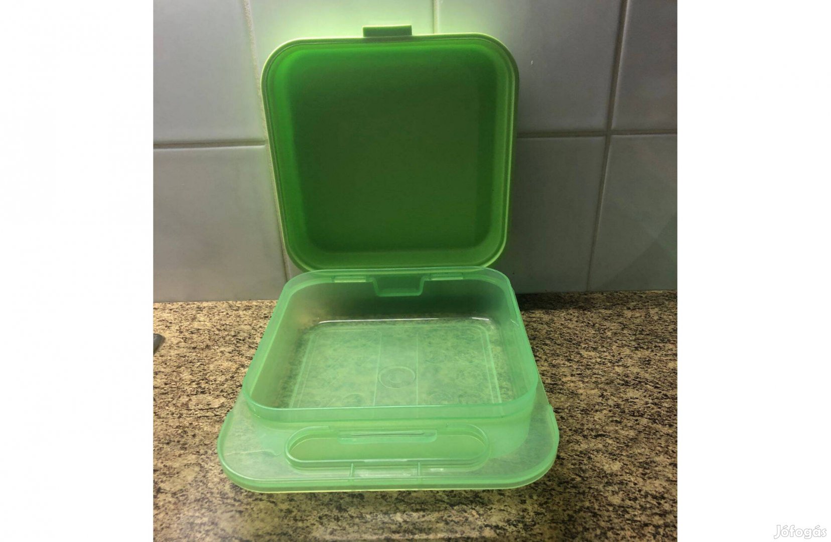 Tupperware uzsonnás tároló