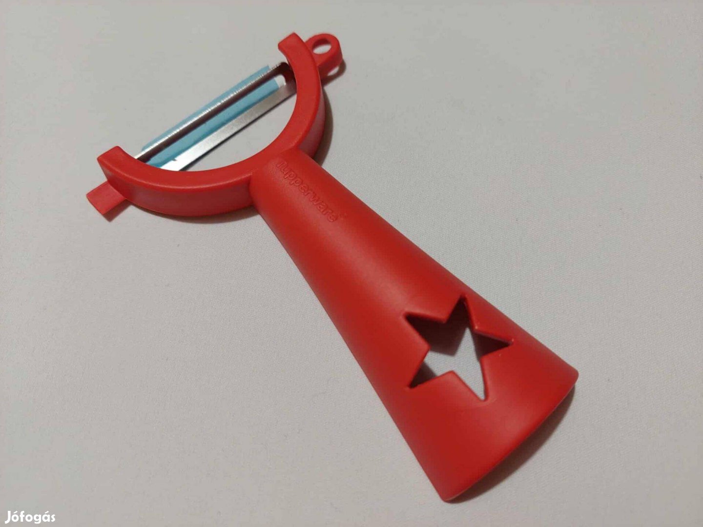 Tupperware vízszintes hámozó