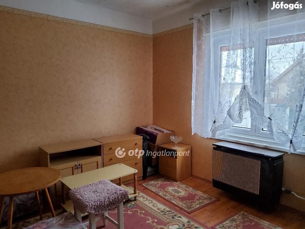 Turai 110 nm-es ház eladó