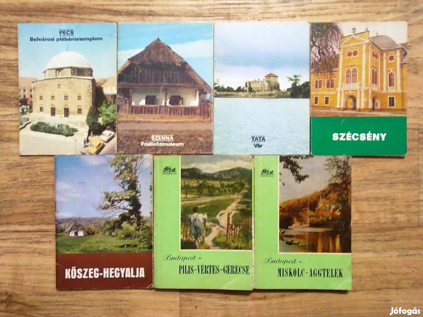 Turista és útikönyvek (7 db) egy csomagban