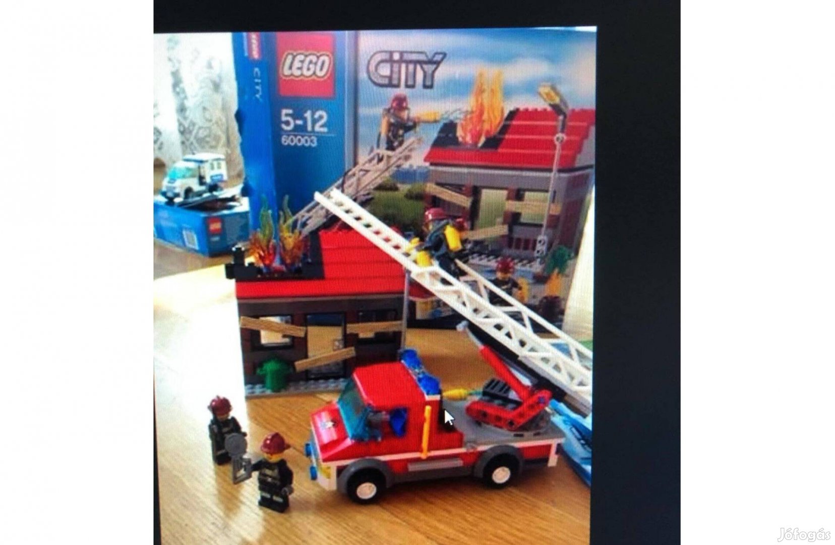 Tűzoltó rohamkocsi (60003) játék LEGO City