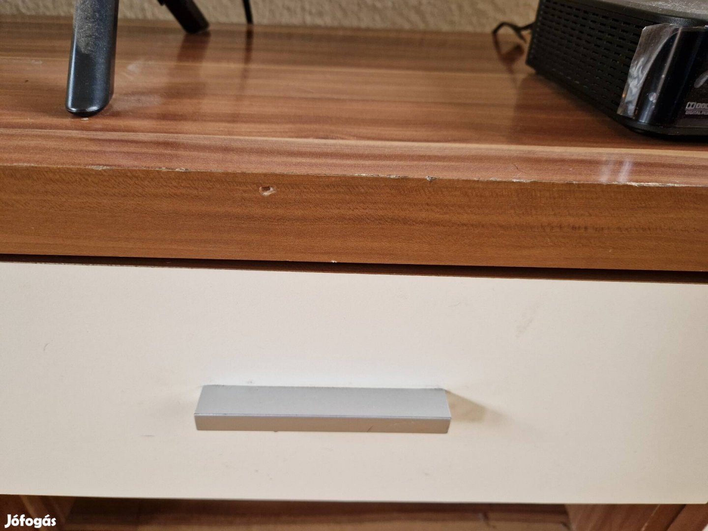 Tv állvány 120x35x38