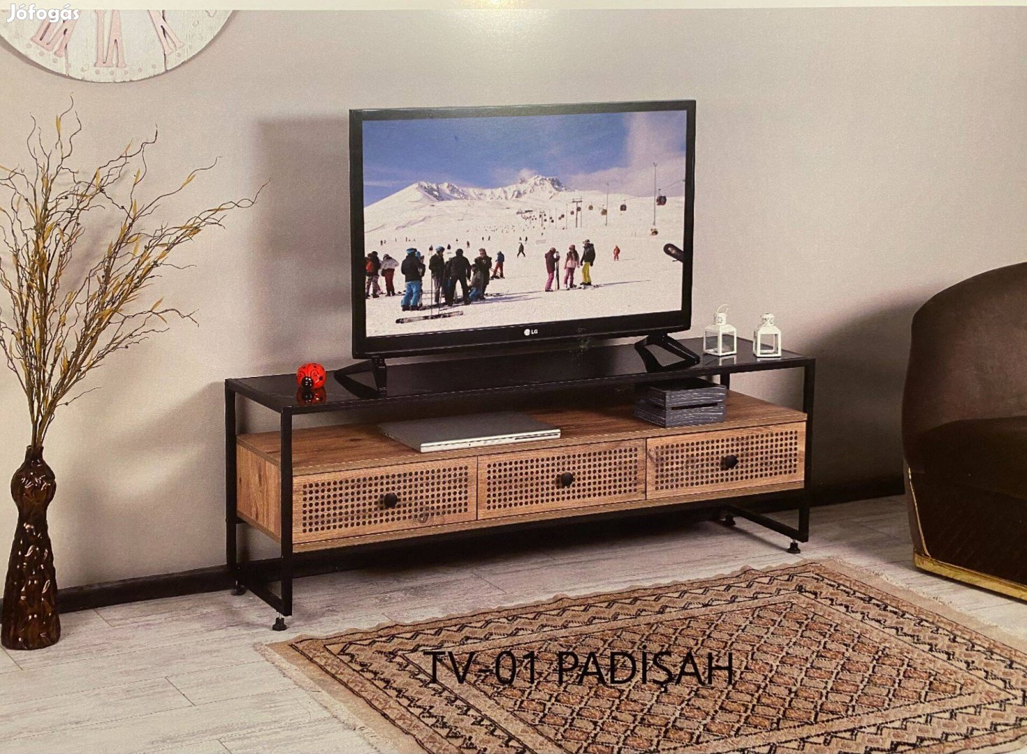 Tv állvány - loft jellegű, fém és fa kombináció