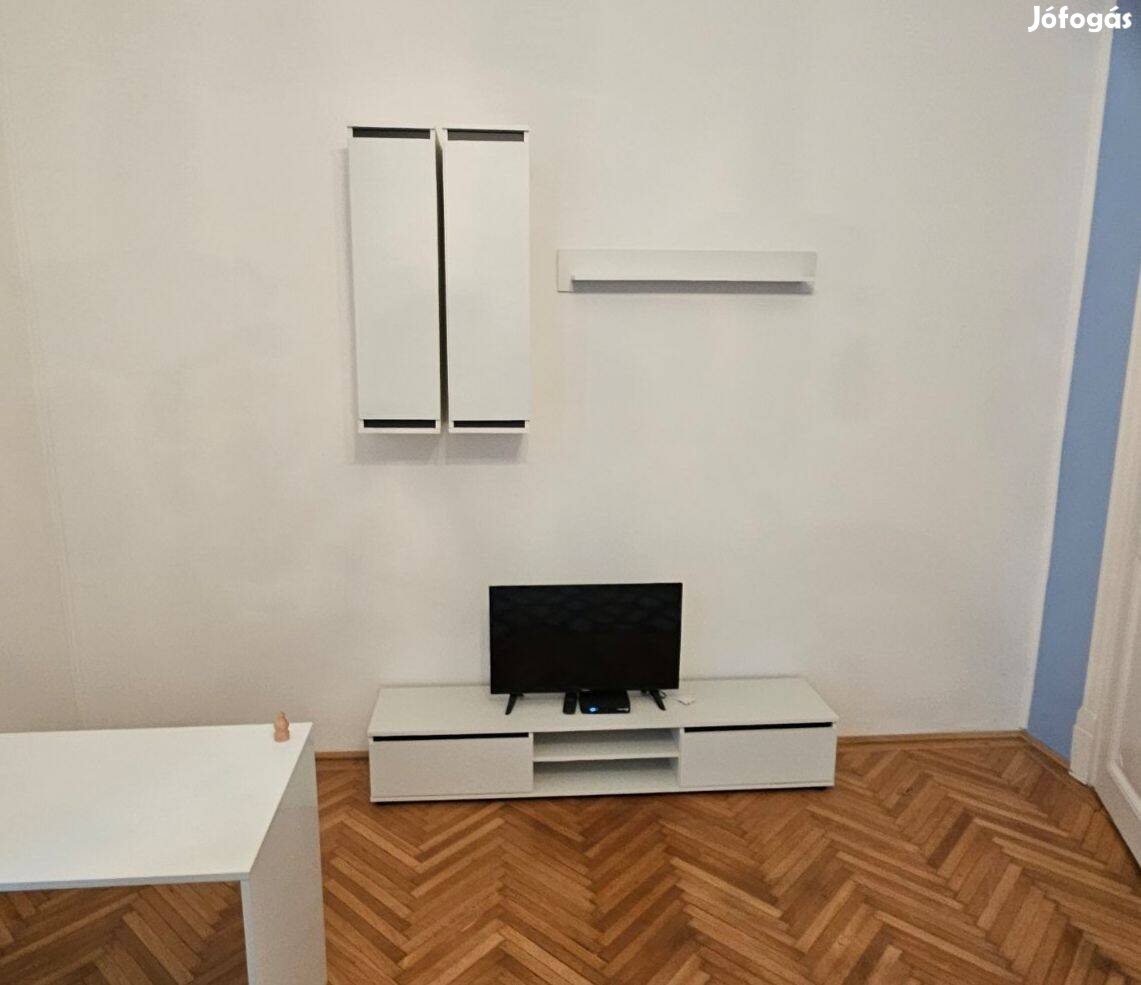 Tv állvány nappali bútor