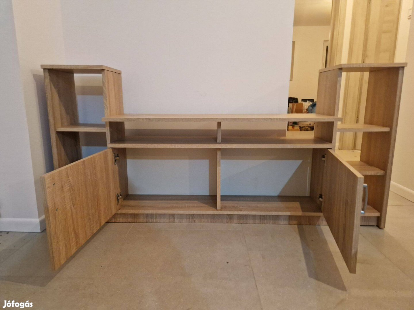 Tv állvány, térelválasztó bútor