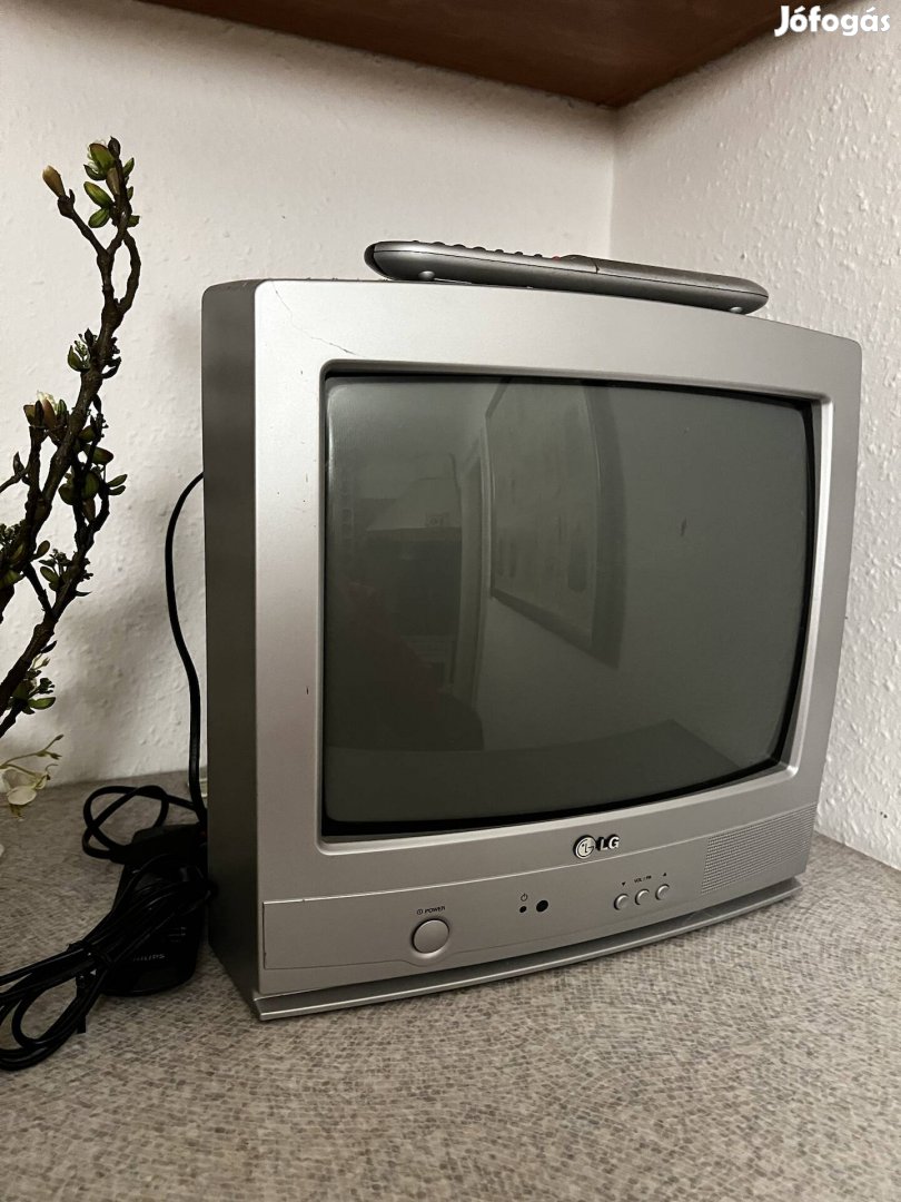 Tv analog LG távvezérlővel eladó 