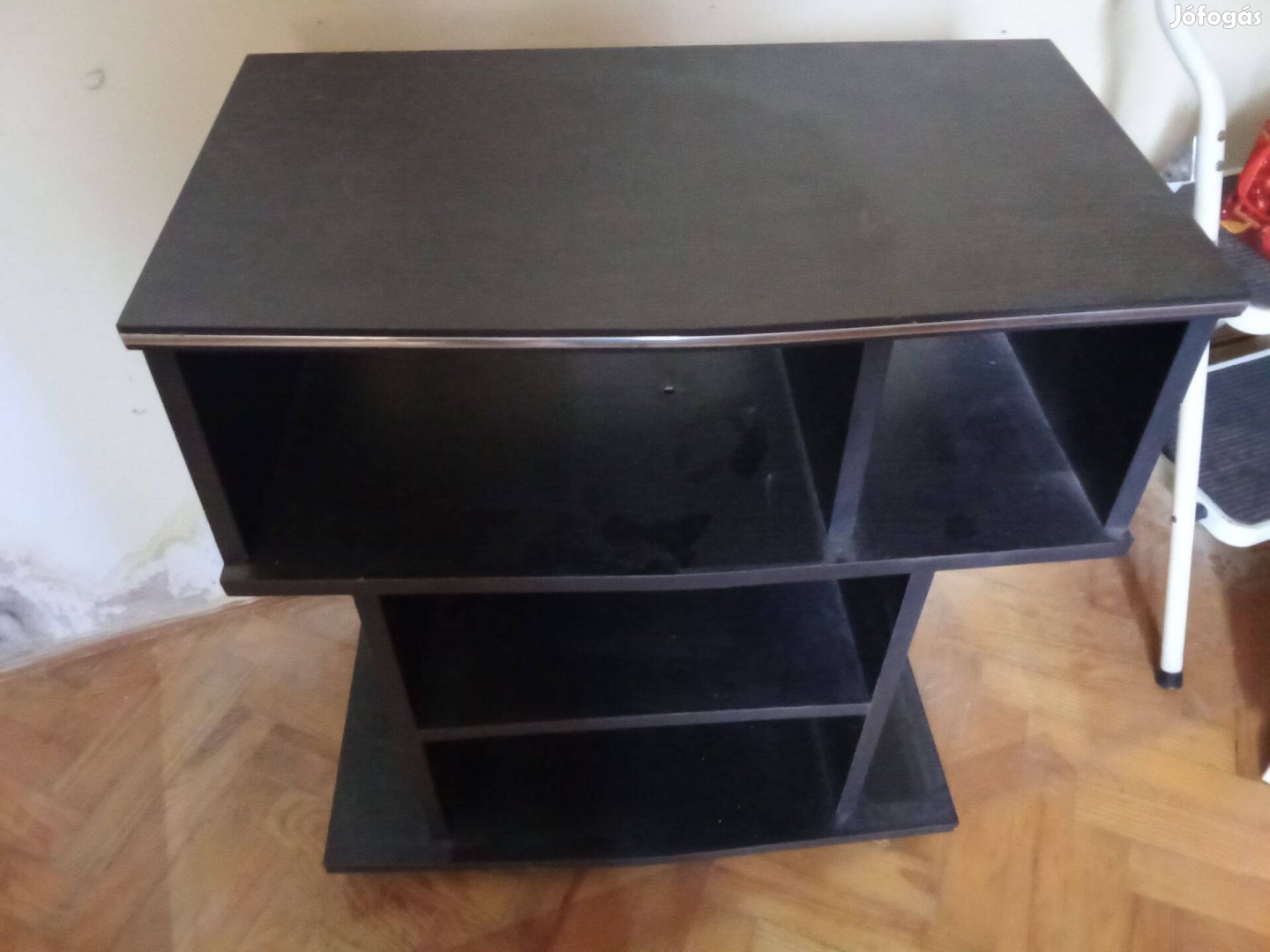 Tv forgatható asztal