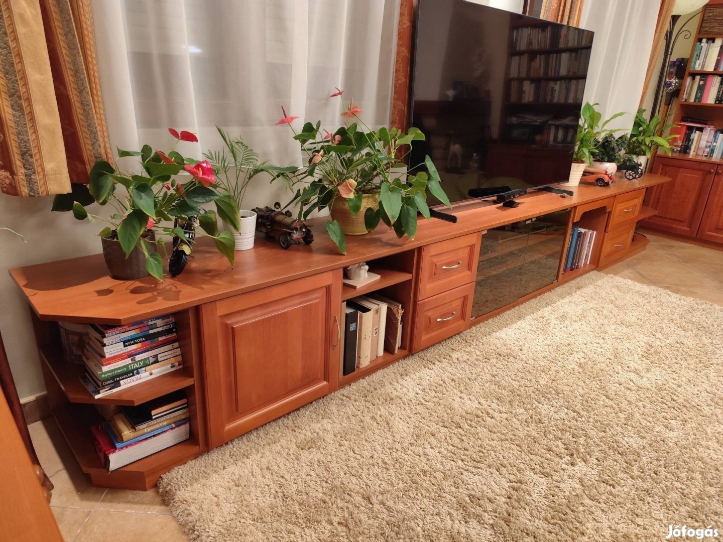 Tv szekrény elado