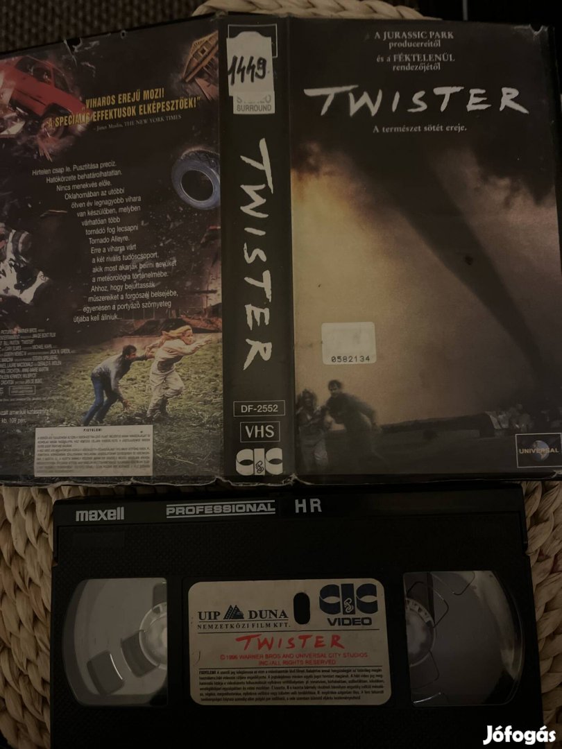 Twister vhs.    