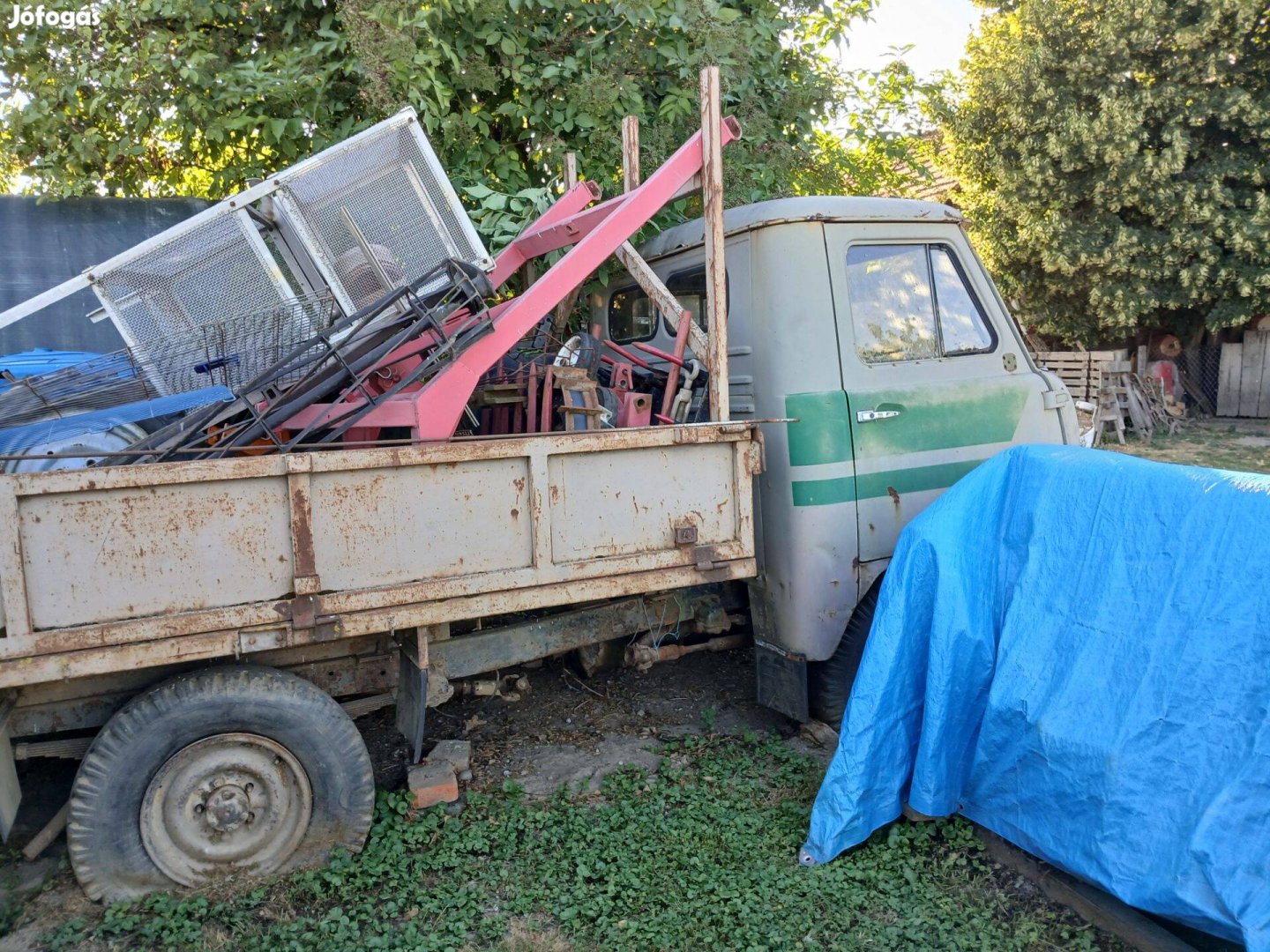 UAZ terepes, platós