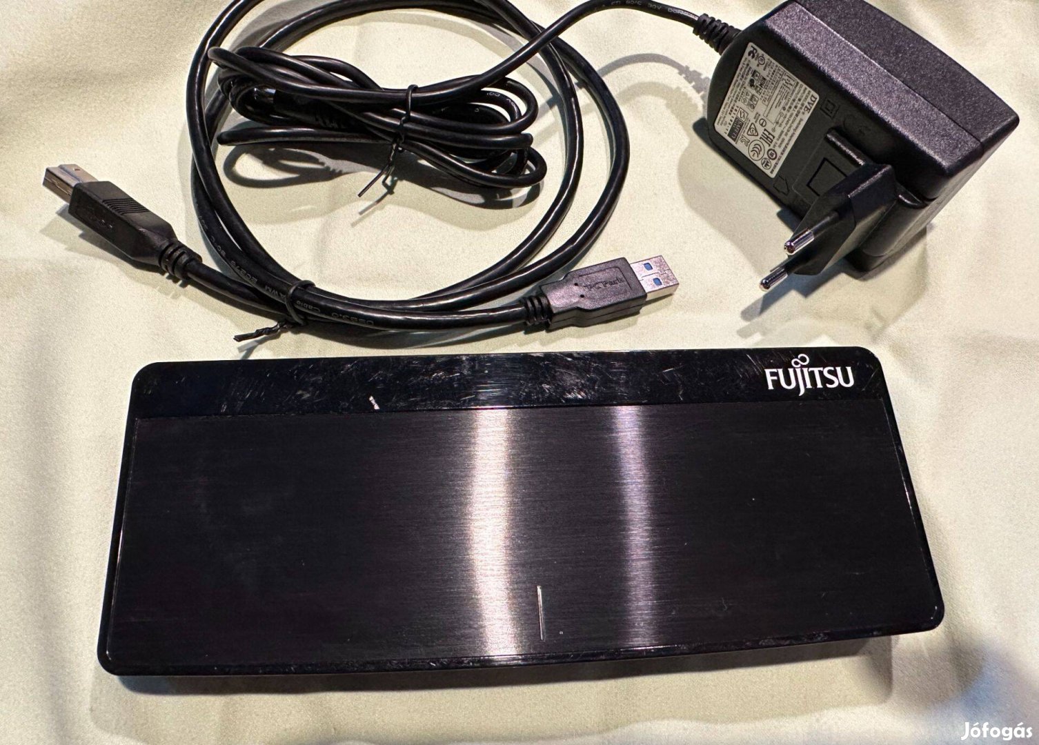 USB 3.0-as dokkoló, port replikátor (Fujitsu PR8.1) eladó