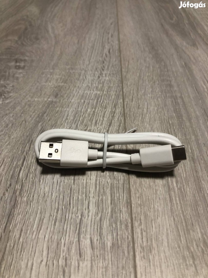 USB C kábel fehér