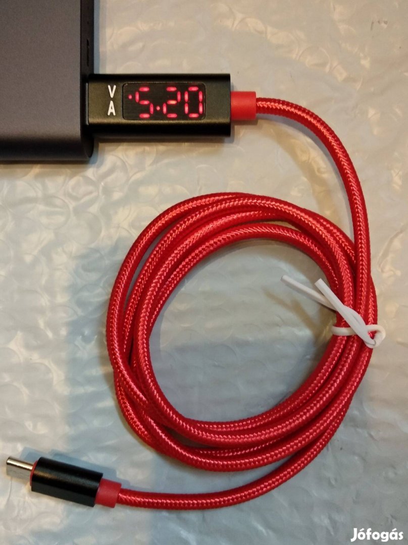 USB kábel feszültség és töltéserősség mérő LED-del (fekete, piros)