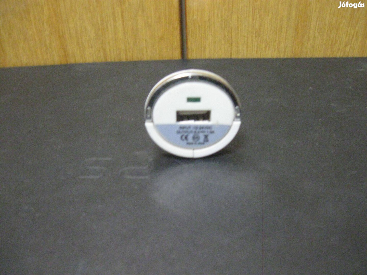 USB szivargyújtós töltő eladó !