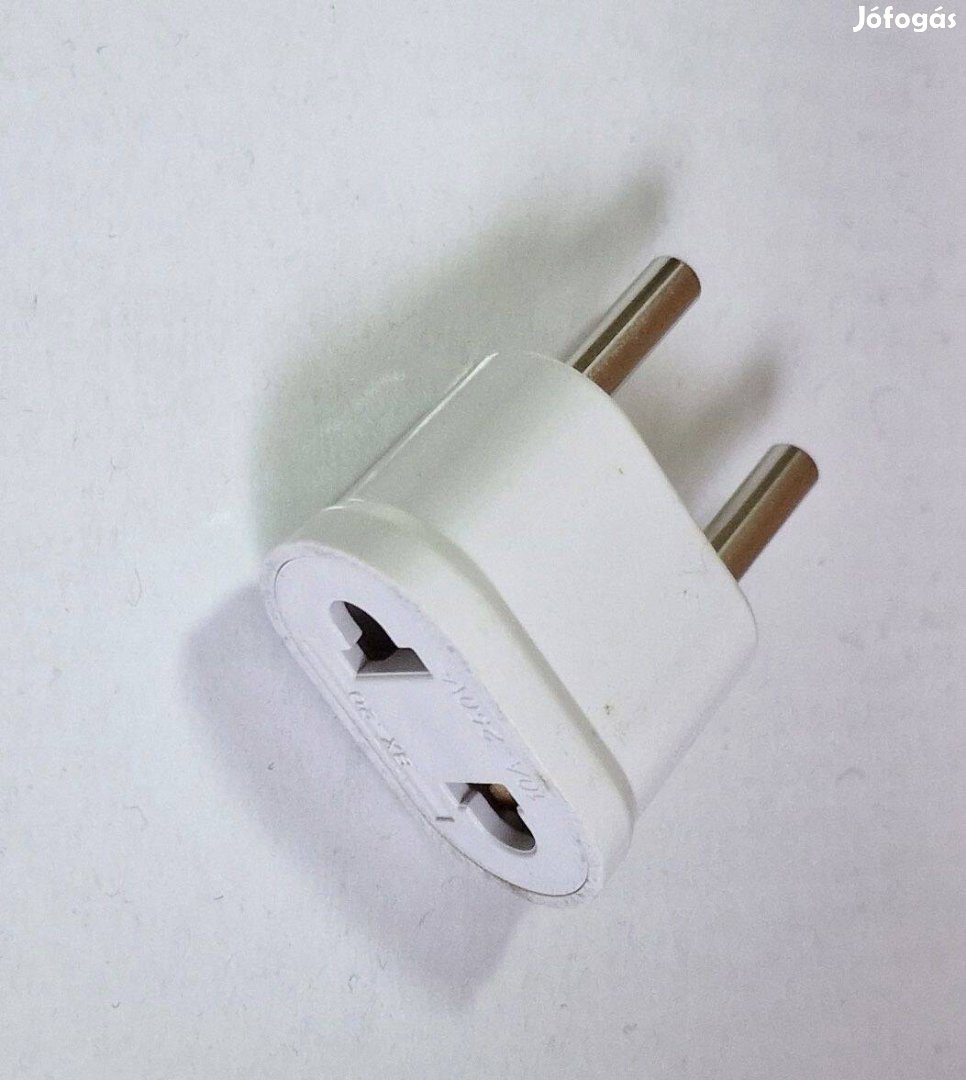 US/EU AC 125 ~ 250 V 10A utazó adapter, átalakító fehér