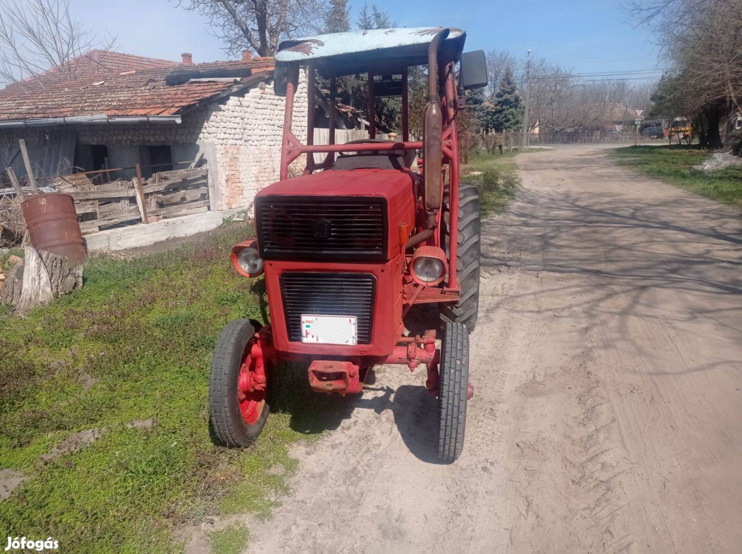 UTB 340 traktor