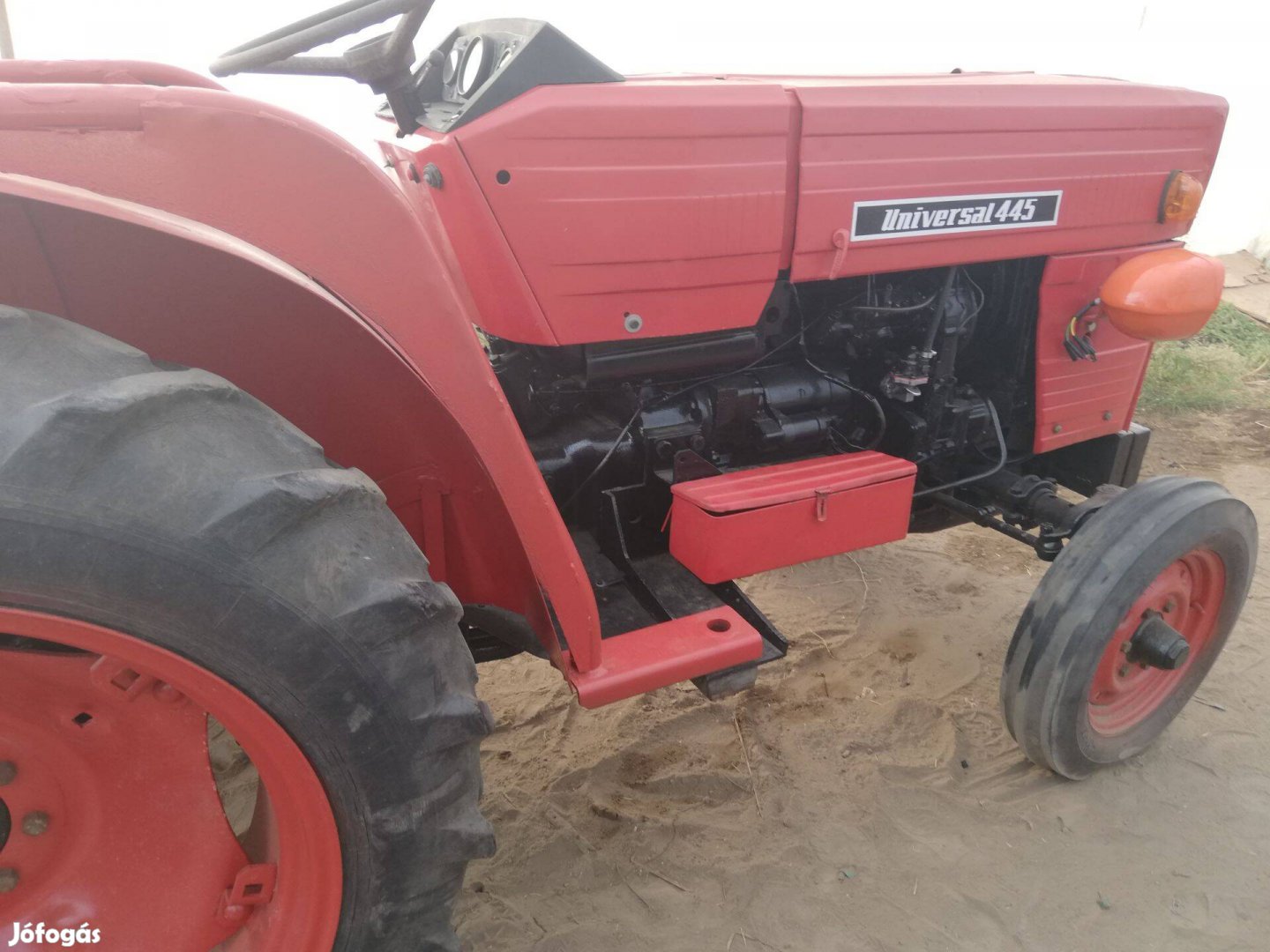 UTB 445 traktor