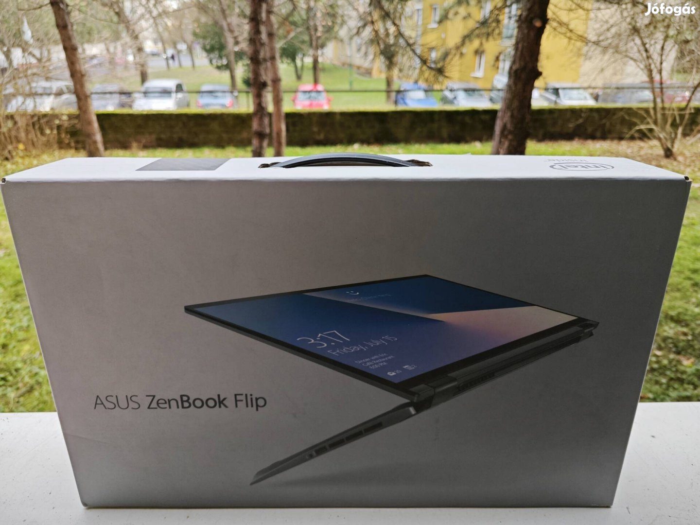 UX463F Asus Zenbook 14" érintő kijelző 360 fokban kihajtható 