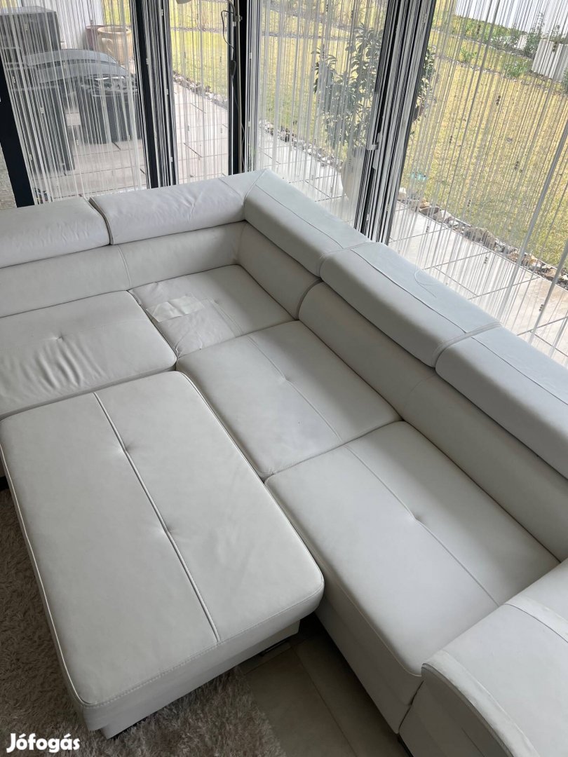 U alakú kihúzhatós kanapé