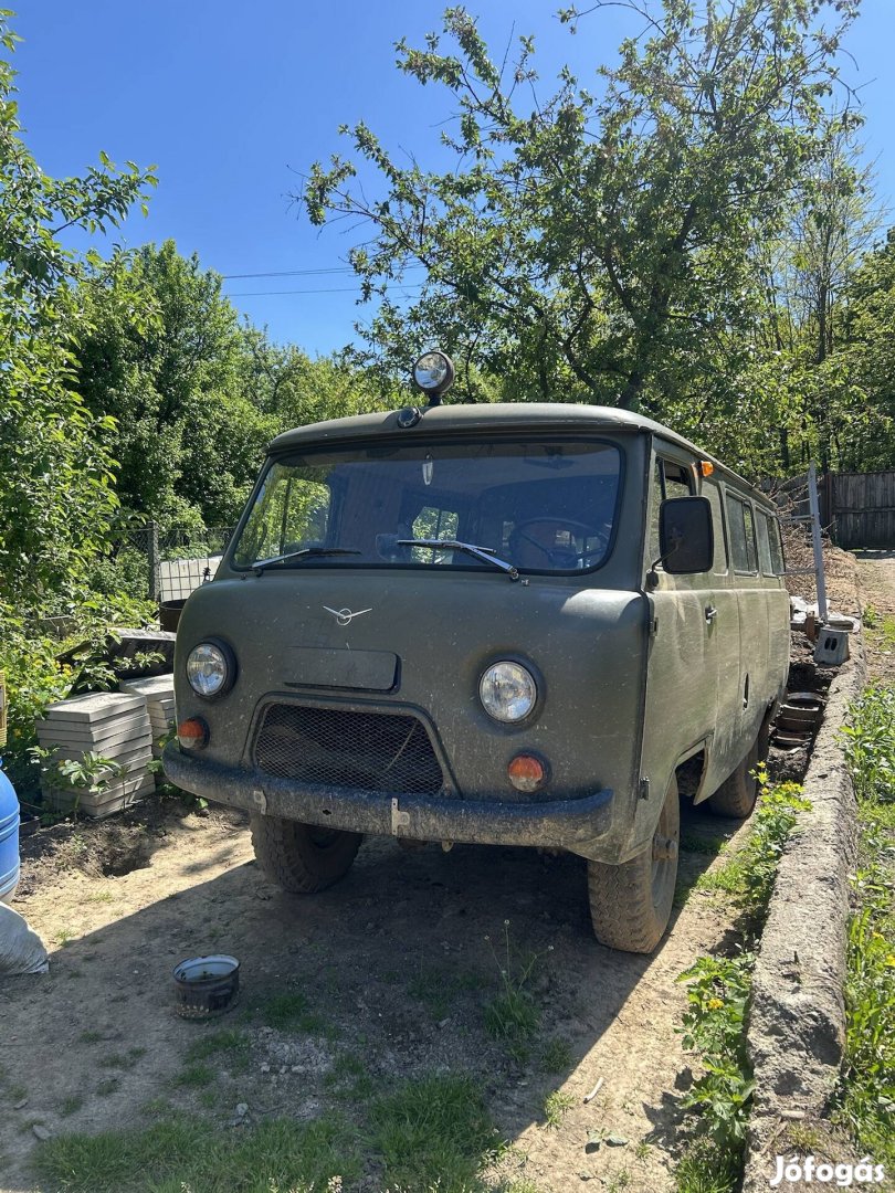 Uaz Multivan